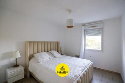 Appartement - 79 m² - 4 pièces