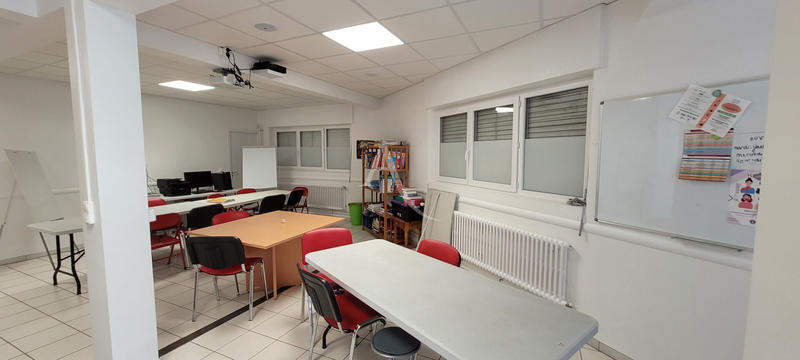 Bureau - 355 m² - 17 pièces