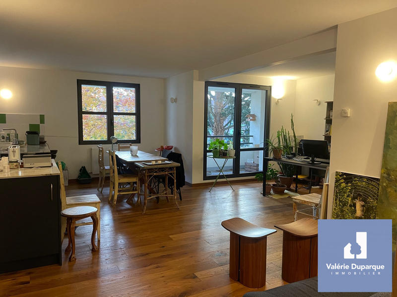 Appartement - 81 m² - 3 pièces