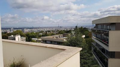 Appartement - 120 m² - 6 pièces