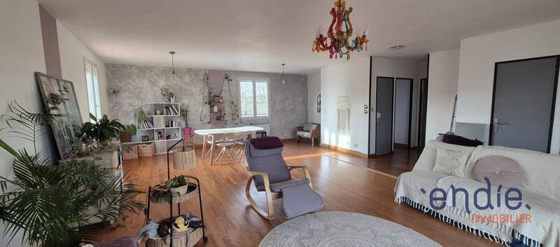 Maison - 169 m² - 5 pièces