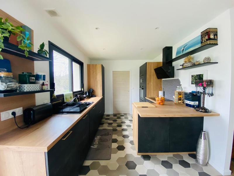 Maison - 100 m² - 4 pièces