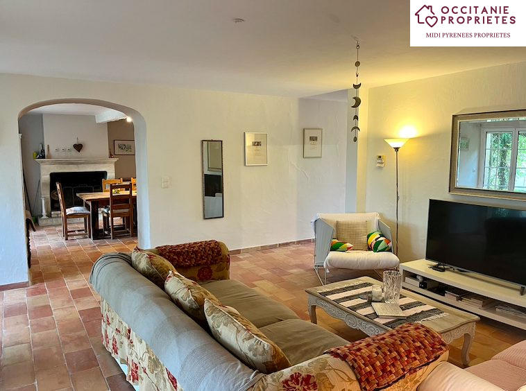 Corps de ferme - 412 m² - 10 pièces