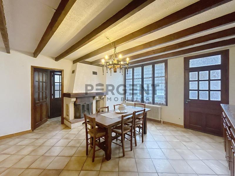 Maison - 145 m² - 6 pièces