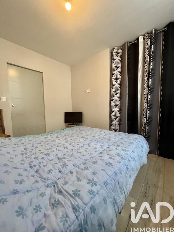 Maison - 180 m² - 5 pièces