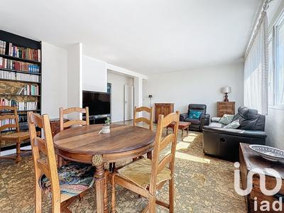 Appartement - 90 m² - 5 pièces