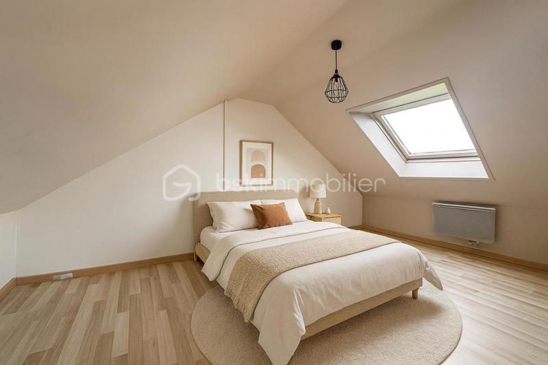 Maison - 115 m² - 6 pièces