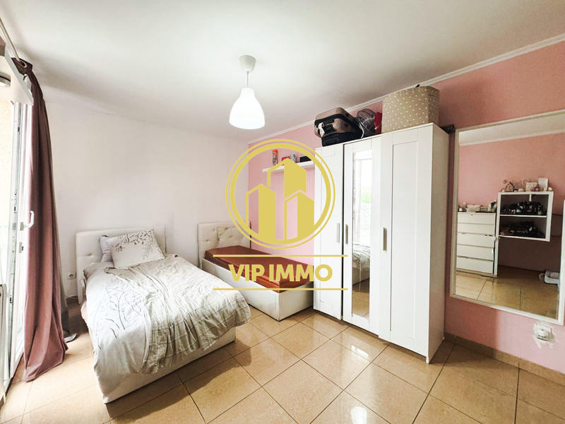 Appartement - 72 m² - 5 pièces