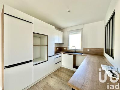 Maison - 101 m² - 5 pièces