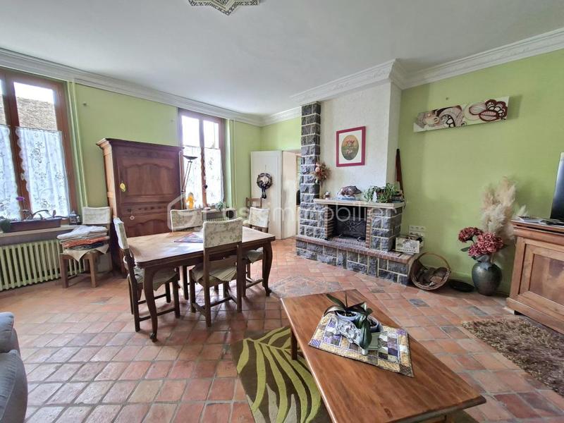 Propriété - 358 m² - 7 pièces