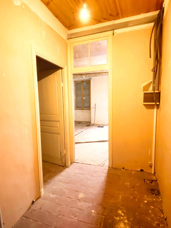 Appartement - 100 m² - 5 pièces