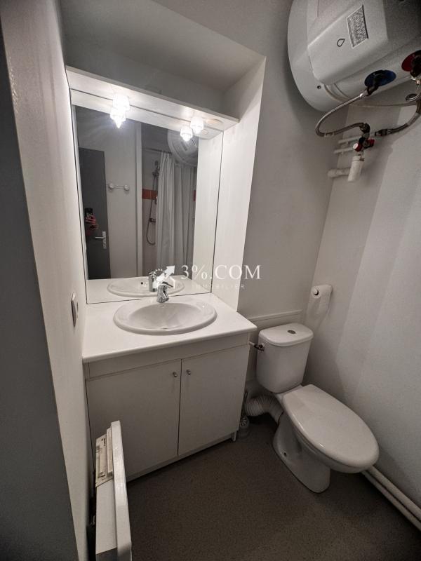 Studio - 20 m² - 1 pièce