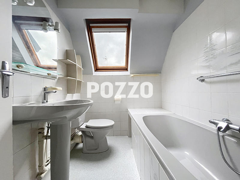 Immeuble - 35 m² - 5 pièces