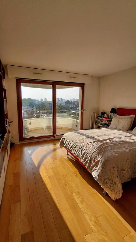 Appartement - 145 m² - 6 pièces