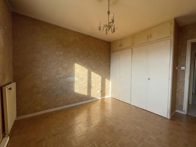 Appartement - 115 m² - 5 pièces