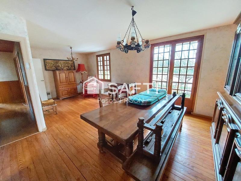 Maison - 140 m² - 5 pièces