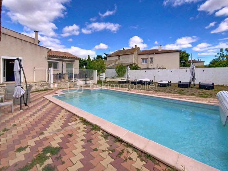 Maison traditionnelle - 176 m² - 7 pièces