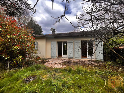 Maison - 92 m² - 3 pièces