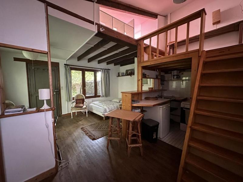 Appartement ancien - 150 m² - 5 pièces