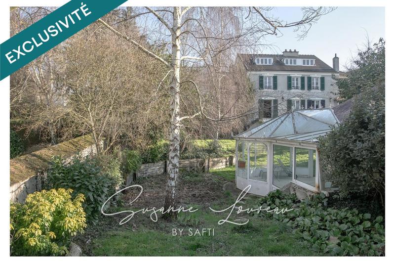 Villa - 253 m² - 10 pièces