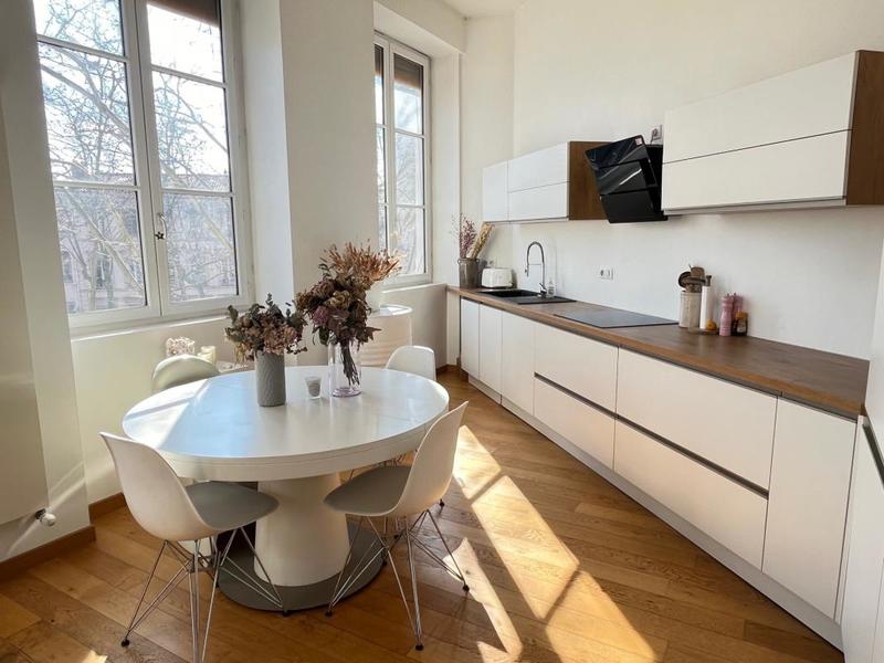 Appartement - 56 m² - 2 pièces