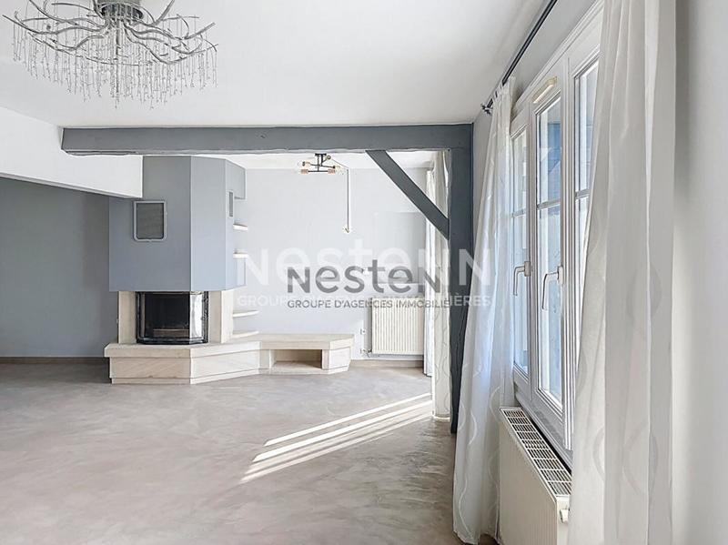 Maison - 195 m² - 7 pièces