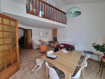 Maison - 110 m² - 4 pièces