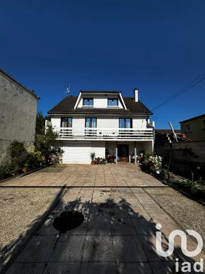 Maison - 150 m² - 6 pièces