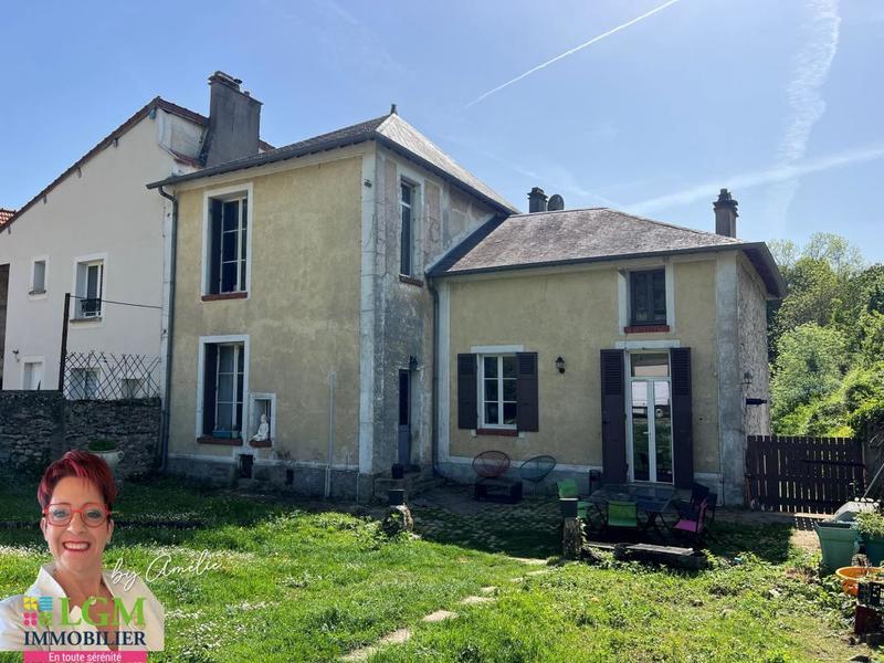 Maison - 230 m² - 6 pièces