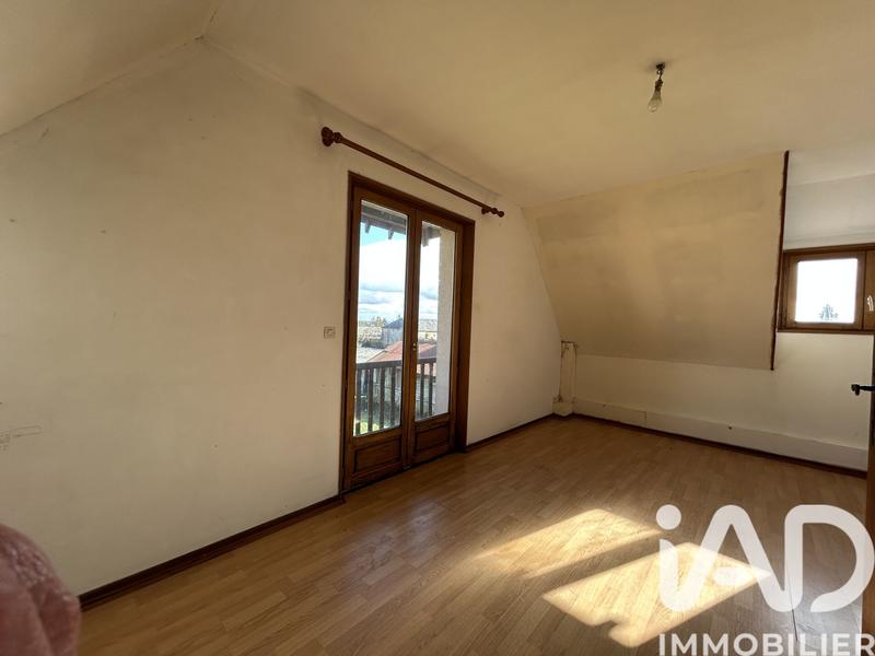 Maison - 91 m² - 5 pièces