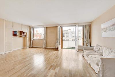 Appartement - 91 m² - 4 pièces