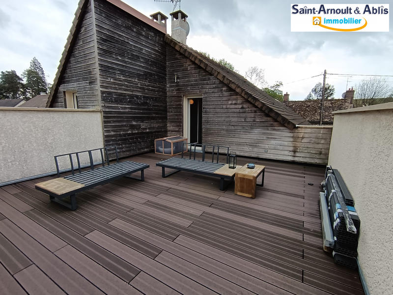 Maison - 96 m² - 5 pièces