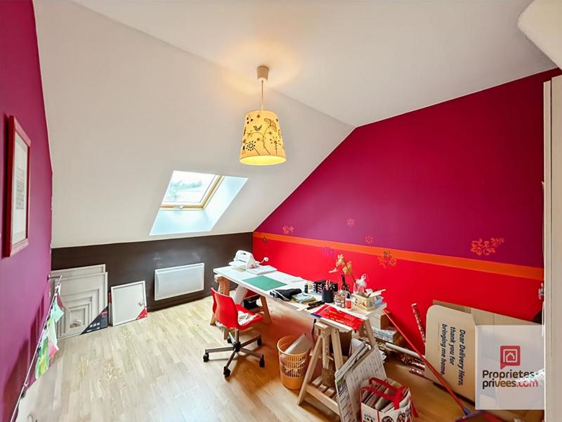 Maison - 230 m² - 8 pièces