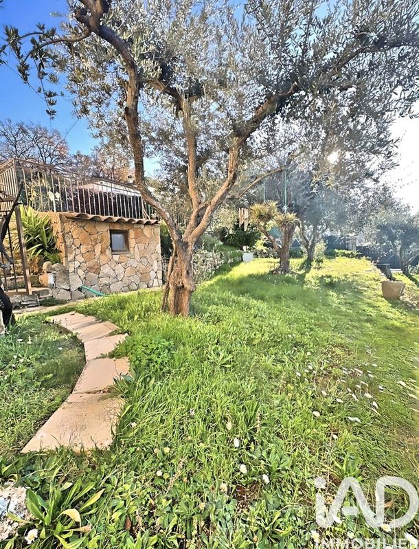 Maison - 147 m² - 6 pièces