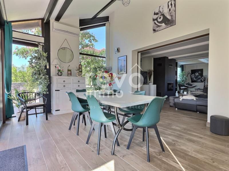 Maison - 190 m² - 6 pièces