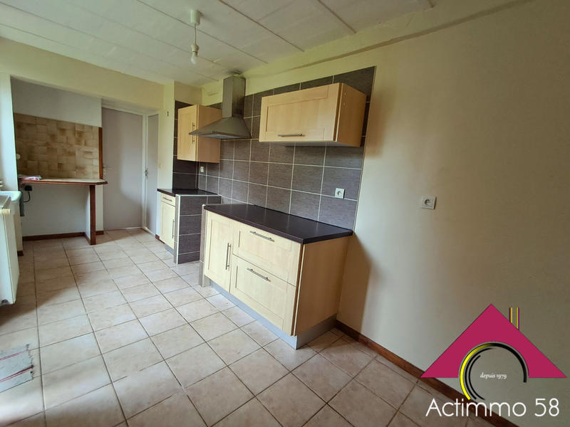 Maison - 111 m² - 5 pièces