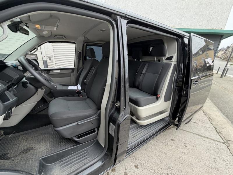 Volkswagen Transporter VI 2.0 TDi 150 Dsg7 L2h1 " 5 Places