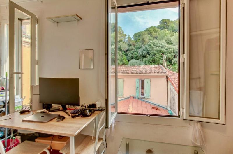 Studio - 35 m² - 2 pièces