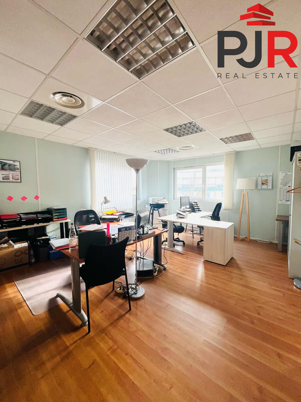 Bureau - 90 m²