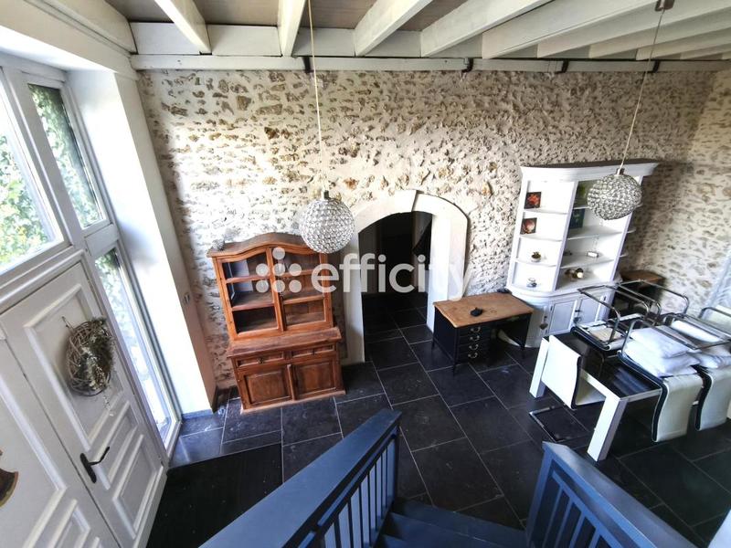 Maison de village - 237 m² - 8 pièces