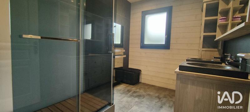 Maison - 350 m² - 7 pièces