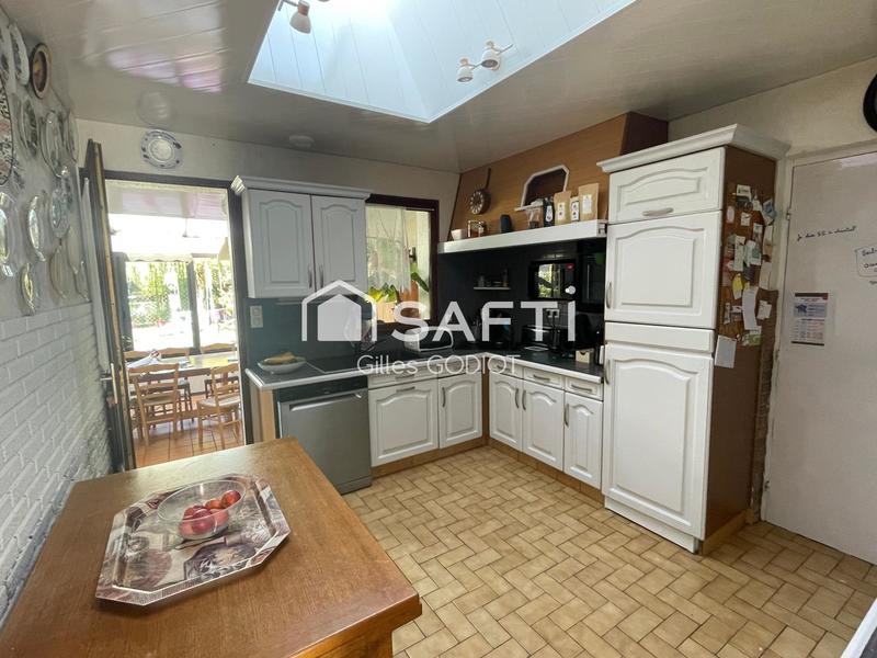 Maison - 135 m² - 7 pièces