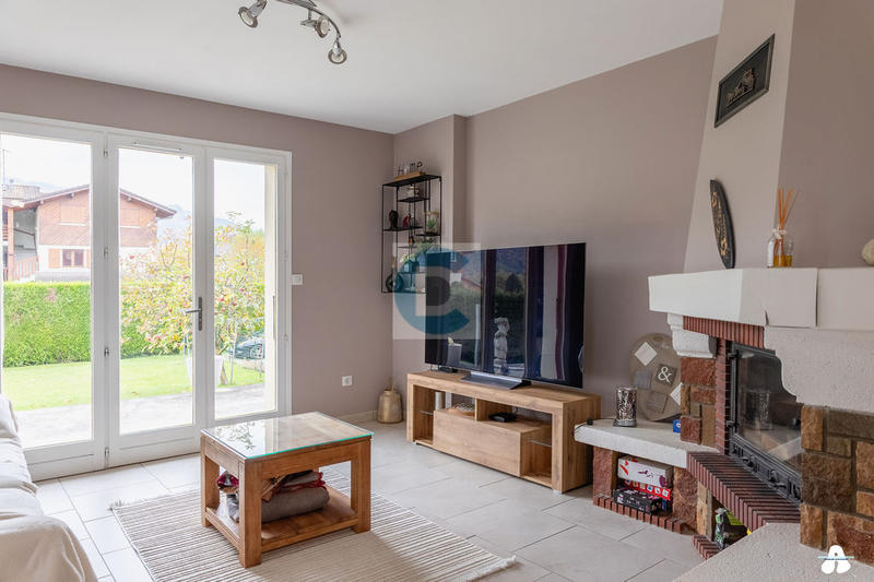 Maison - 144 m² - 8 pièces