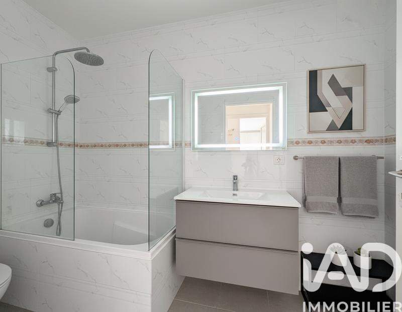 Appartement - 59 m² - 3 pièces