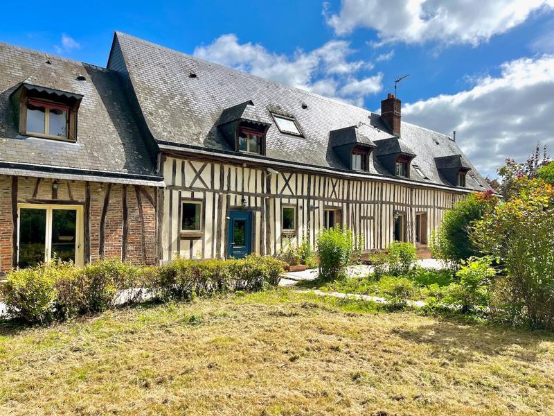 Maison - 267 m² - 7 pièces