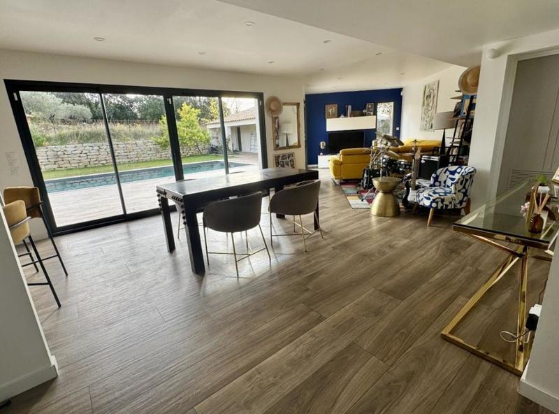 Villa - 166 m² - 5 pièces