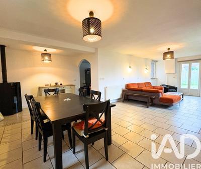 Maison - 151 m² - 5 pièces