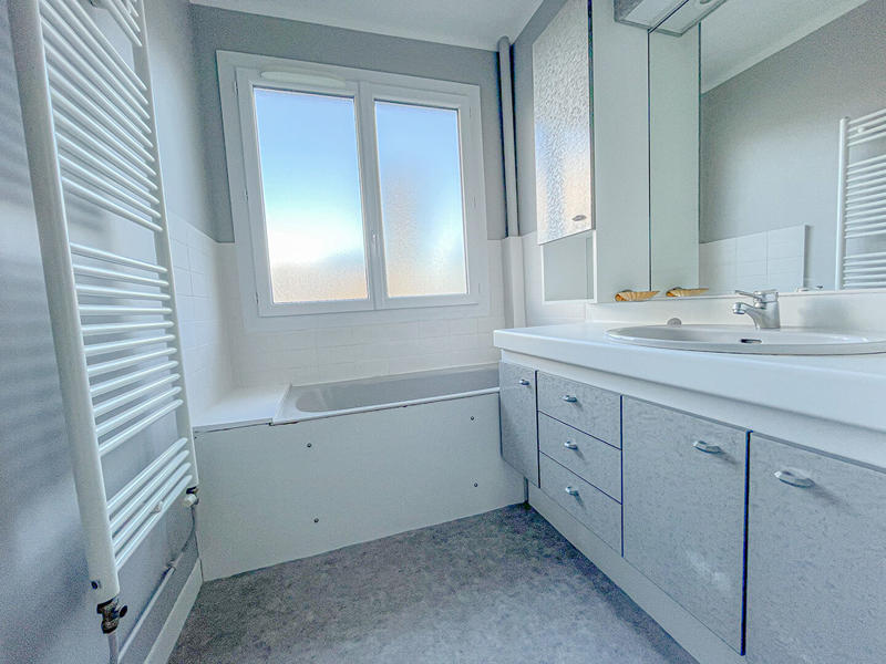 Appartement - 64 m² - 3 pièces