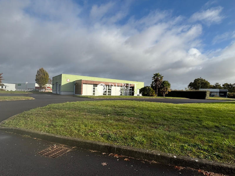 Local commercial - 320 m²