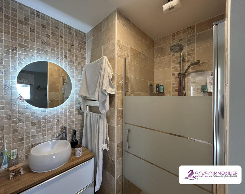 Maison - 102 m² - 5 pièces